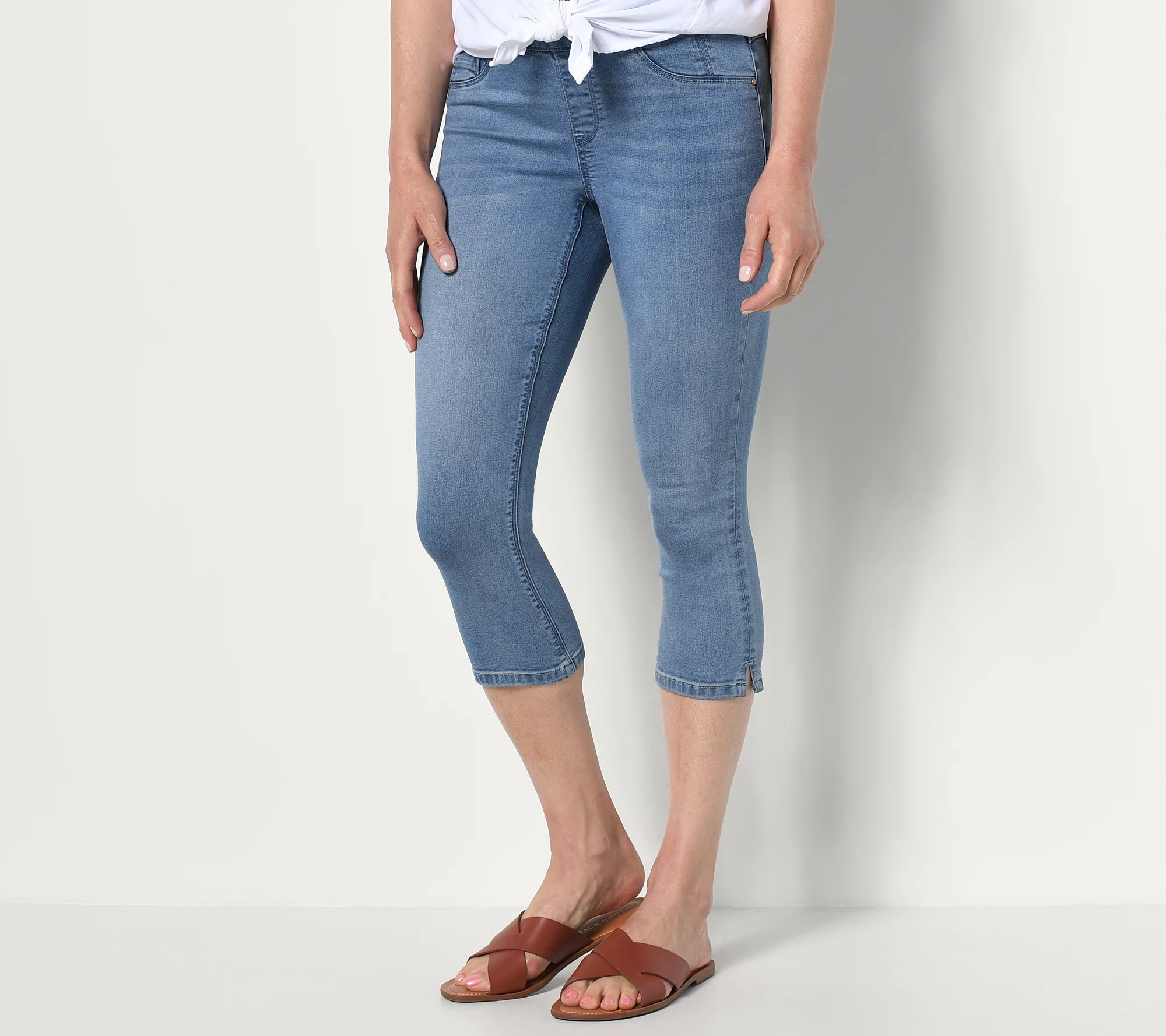 "As Is" Laurie Felt Petite Silky Denim Capri Jeans w/ Cambre Waist