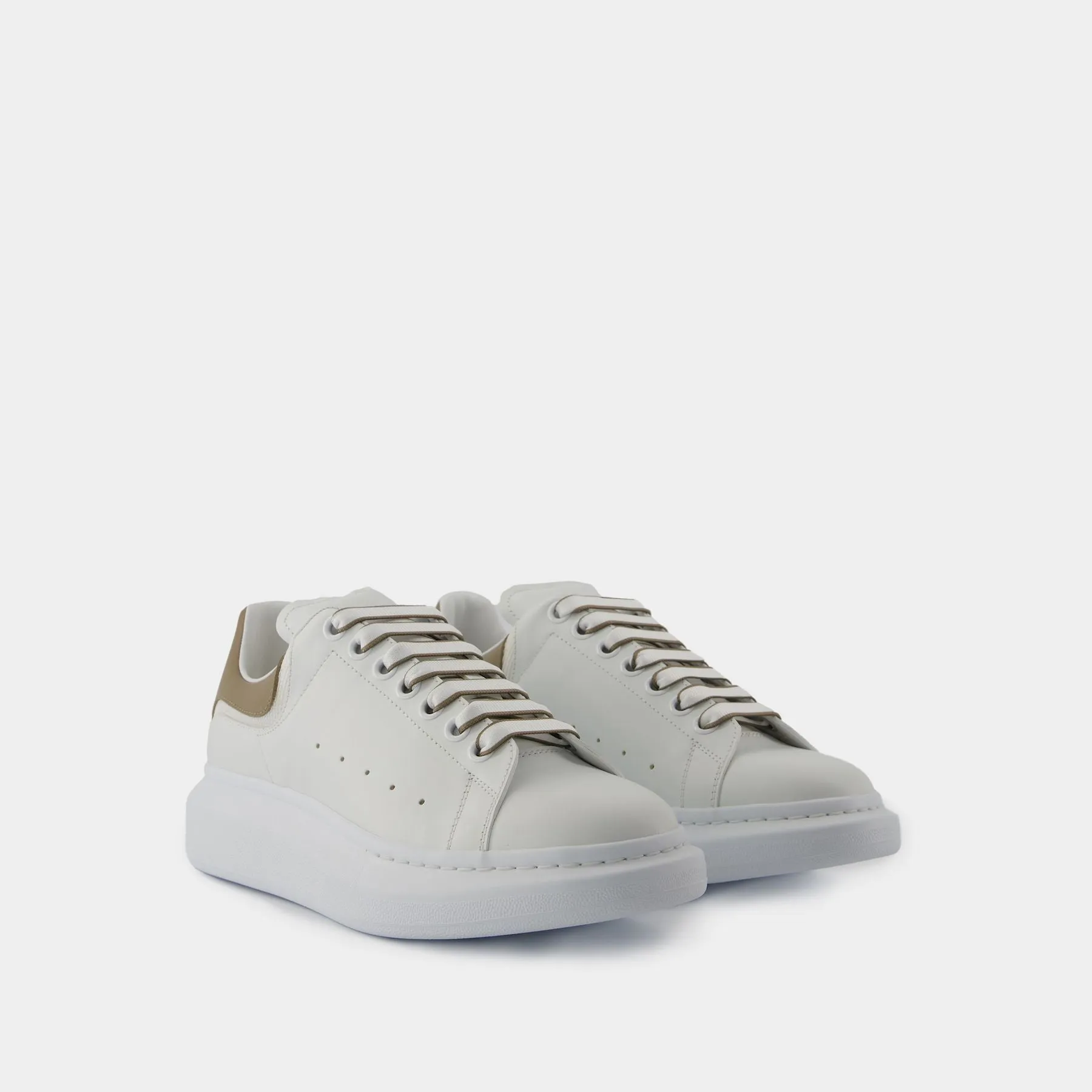 Alexander McQueen  Oversized Sneakers - Alexander McQueen - Leather - White/Beige