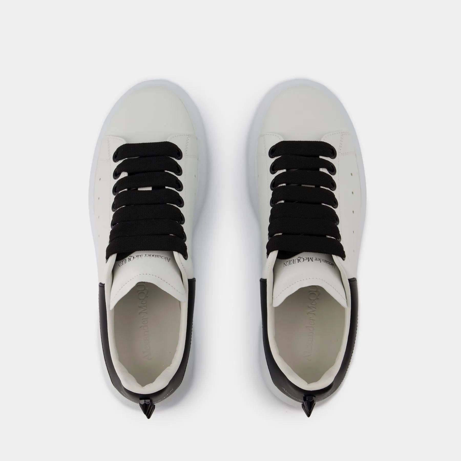 Alexander McQueen  Oversized Sneakers - Alexander McQueen - Leather - White/Black