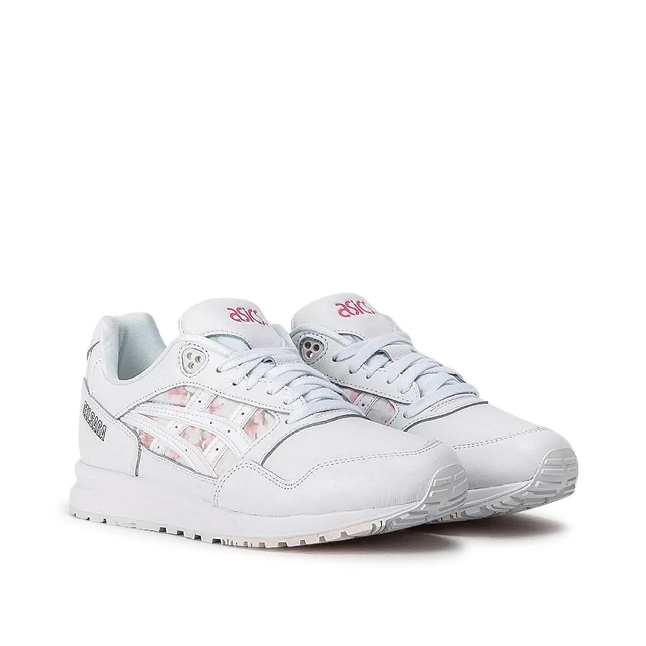 Asics WMNS Gel Saga (White)