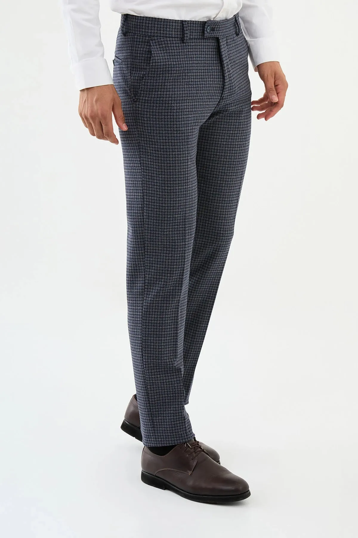 Bojoni Omaha Checkered Slim Fit Classic Navy Blue Trousers