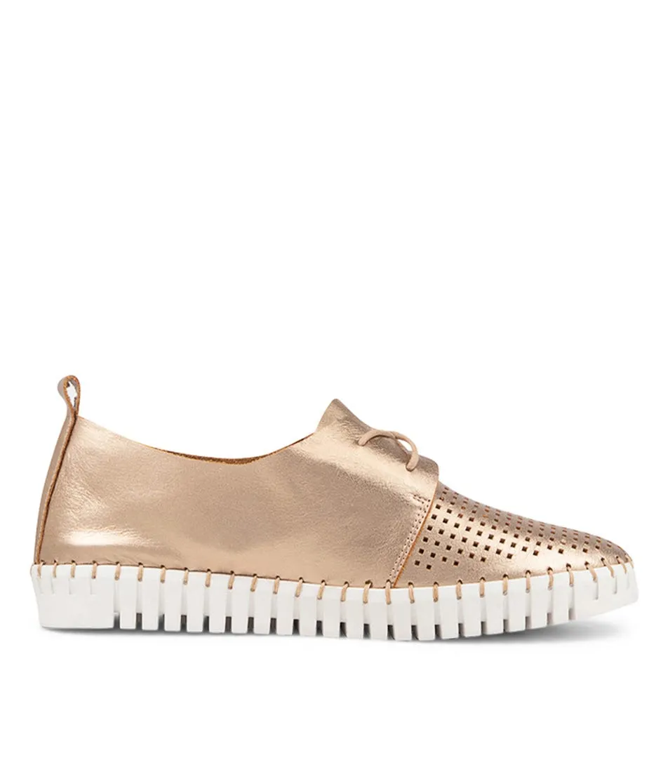 DJANGO & JULIETTE Huston Champagne Leather Sneakers Ws