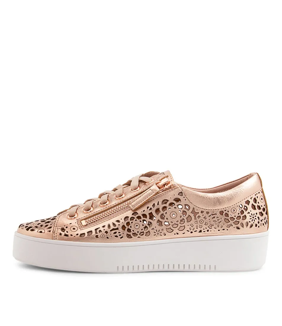 DJANGO & JULIETTE Leitha Pale Gold Leather Sneakers Ws