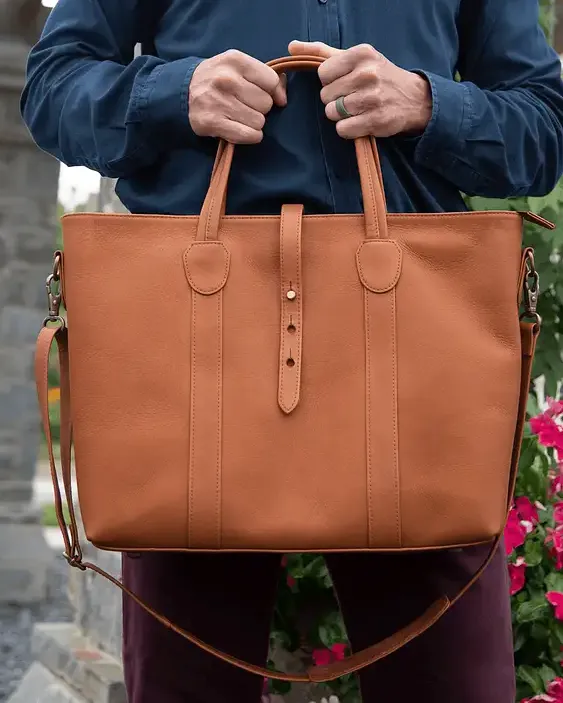 Hombre Leather Tote Bag