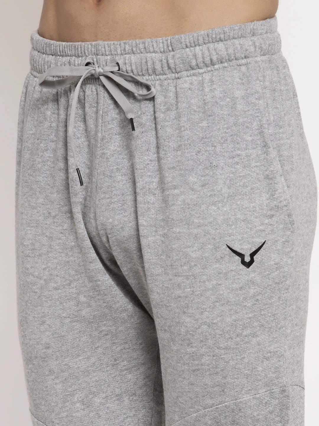 Invincible Men's Crest Joggers