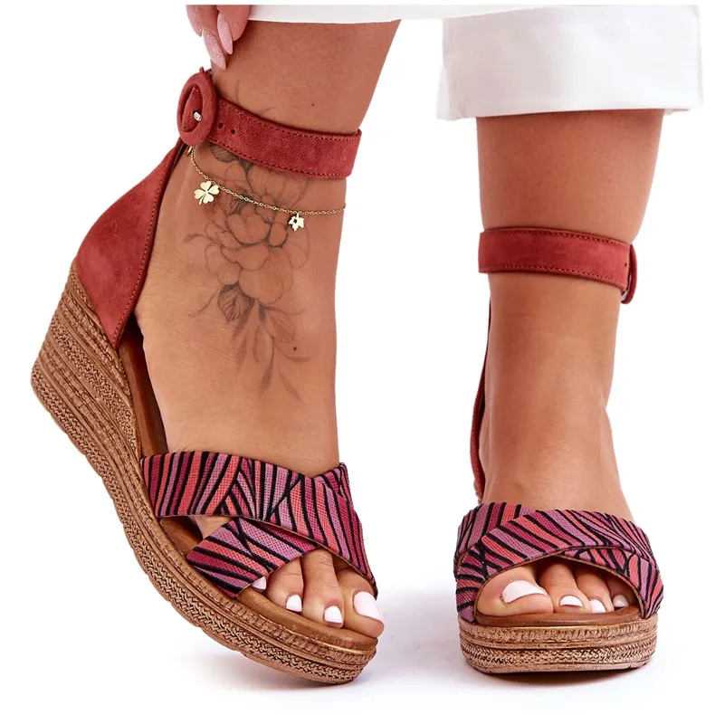 Maciejka Suede Wedge Sandals 04565-44 Red