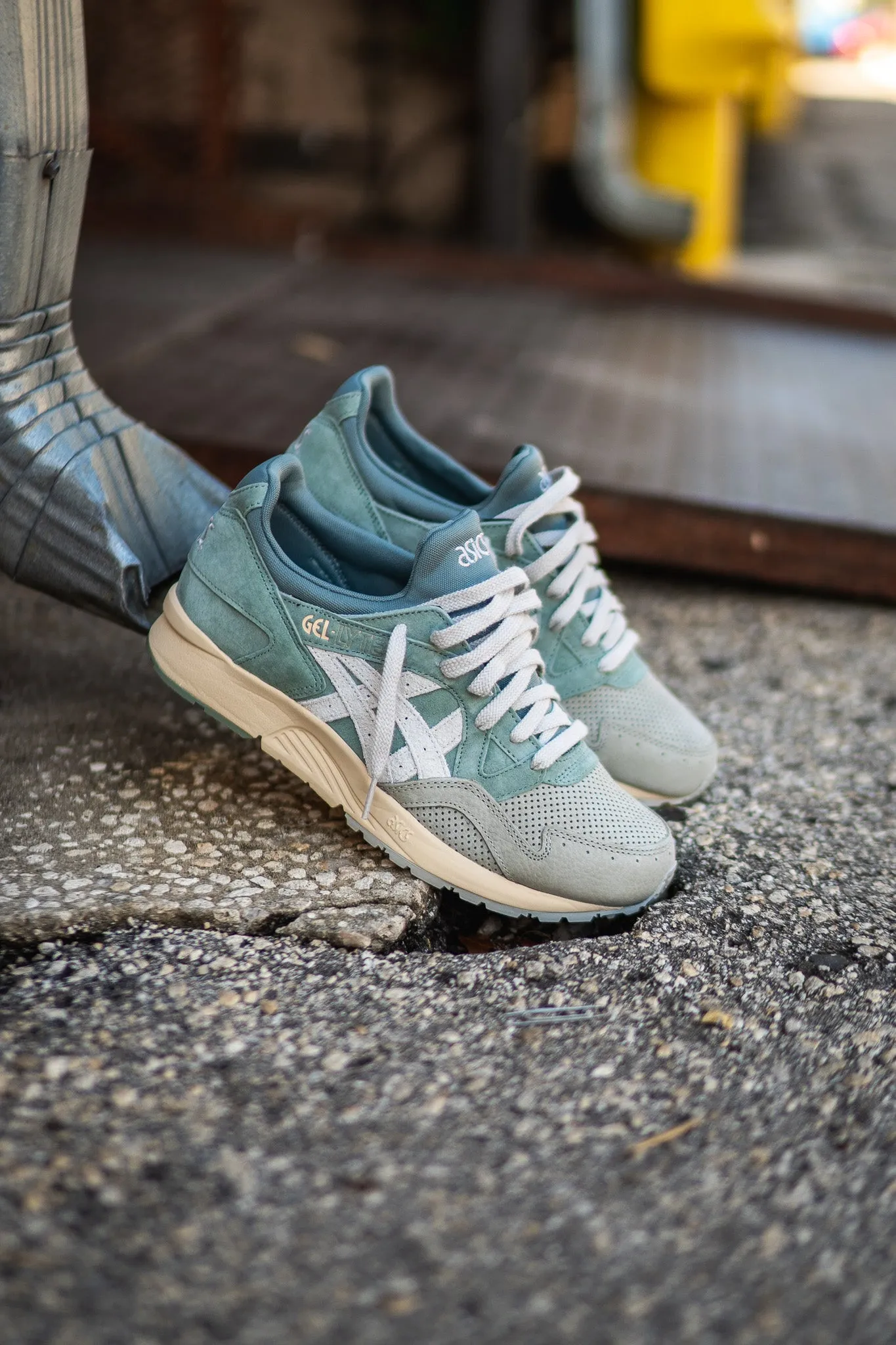 Mens Asics Gel-Lyte V (White Sage/Slate Grey) - 1203A379.021