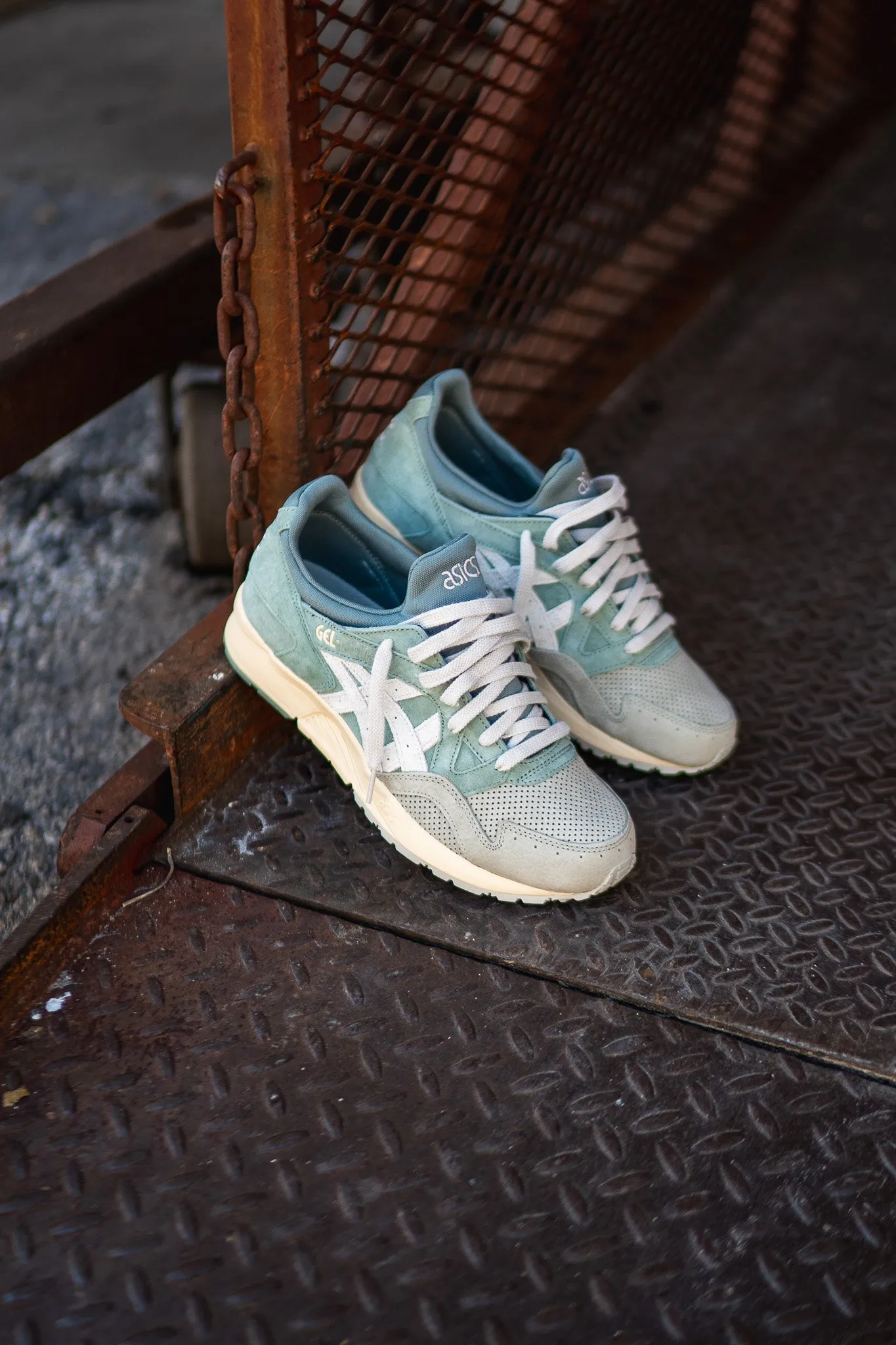 Mens Asics Gel-Lyte V (White Sage/Slate Grey) - 1203A379.021