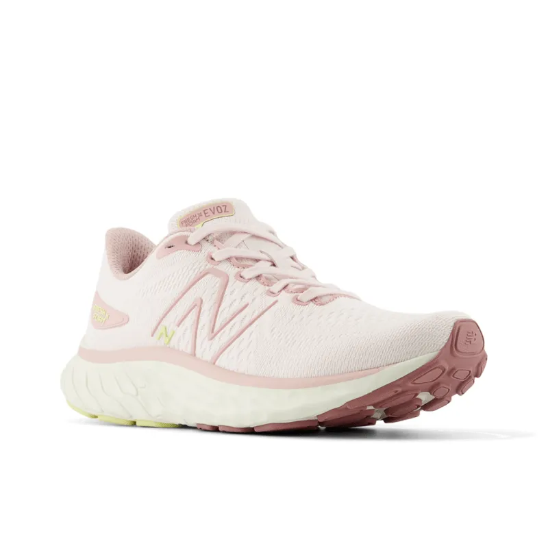 New Balance Women's Fresh Foam X EVOZ V3 Running Shoe - WEVOZRP3 (Wide)