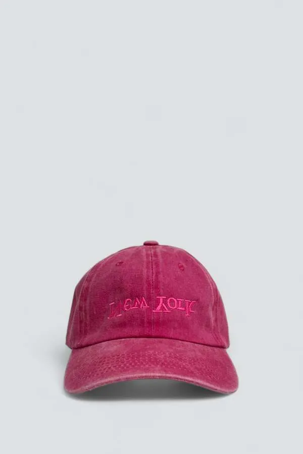 New York Embroidered Hat - Washed Pink