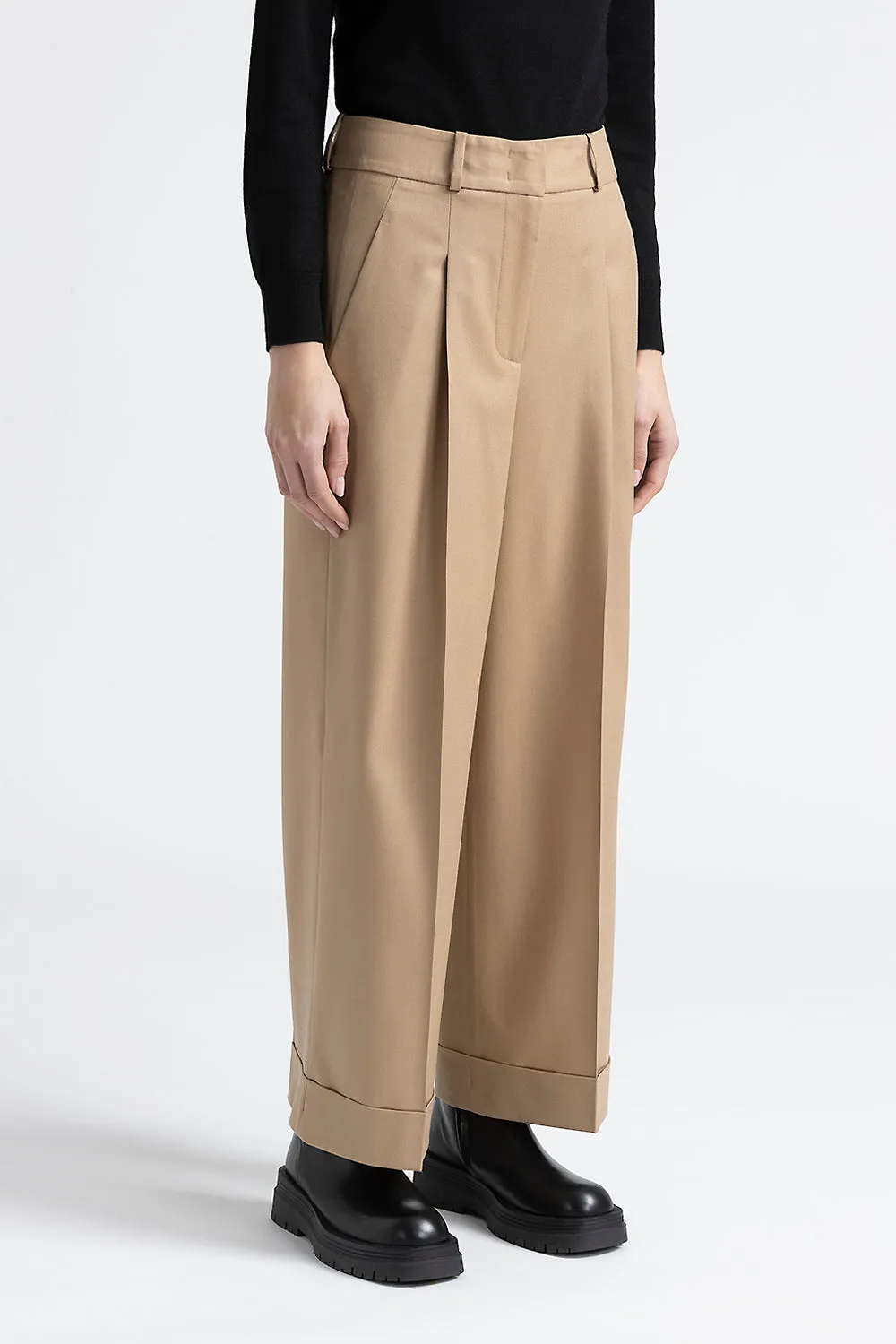 Pure new wool trousers