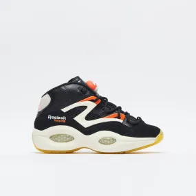 Reebok - Question Pump (Core Black/Classic White/Chalk)