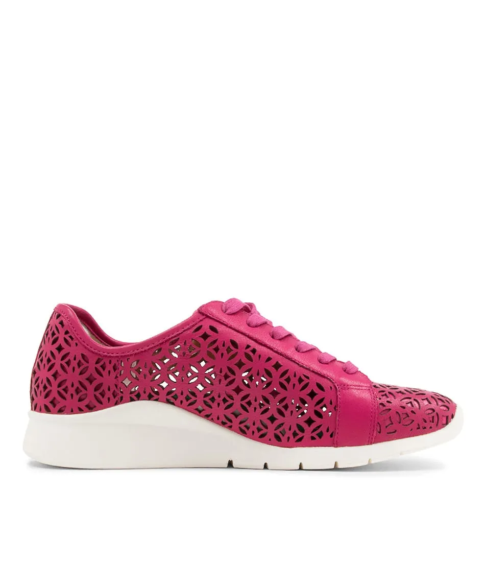 SUPERSOFT Comi Fuchsia Leather Sneakers Ws