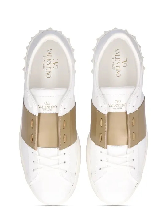 Valentino Garavani   Open leather low top sneakers 