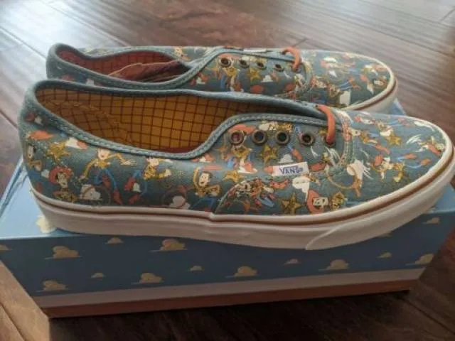 Vans X Disney Toy Story Woody Authentic Denim Vintage NE...