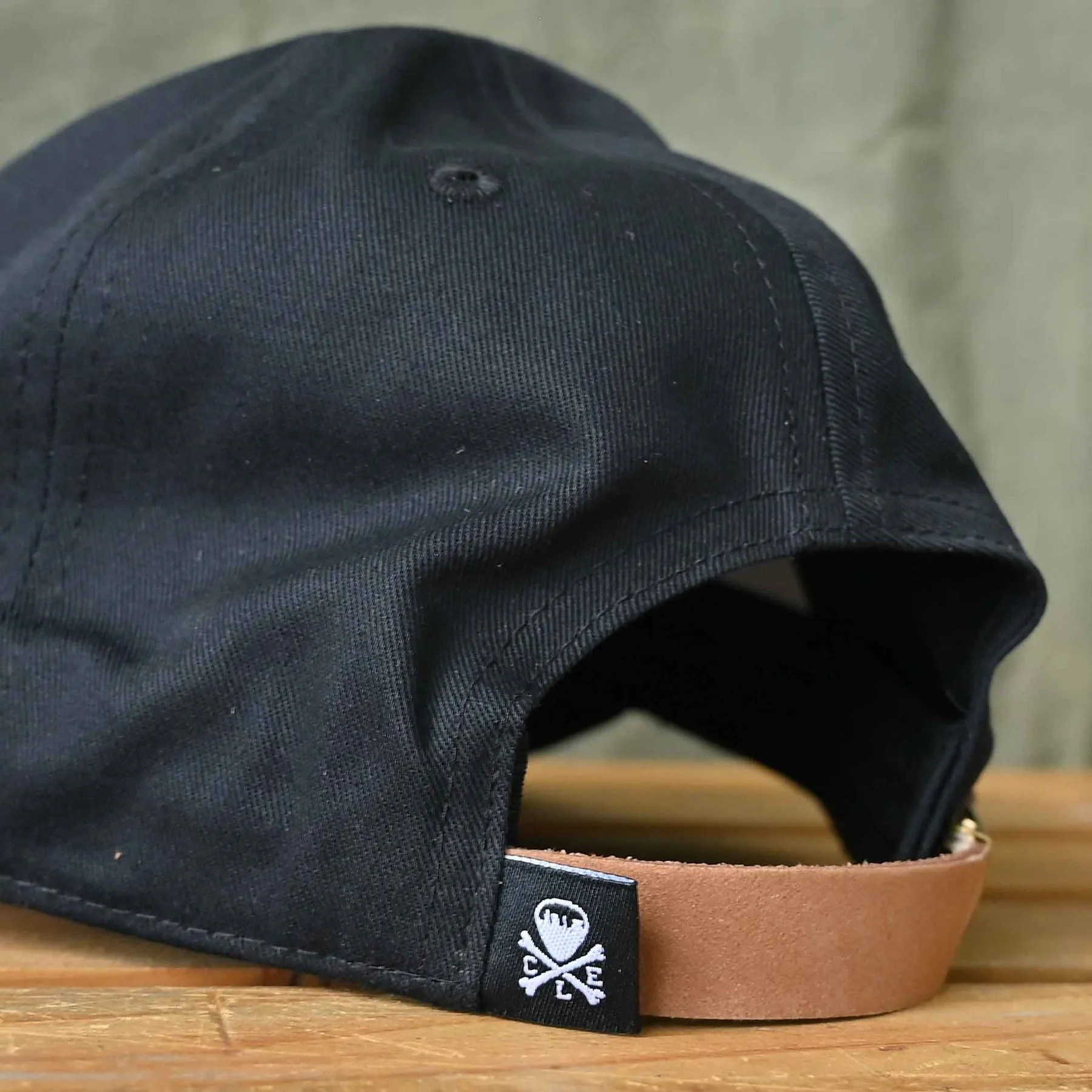 Var'City' Dad Hat - Black-