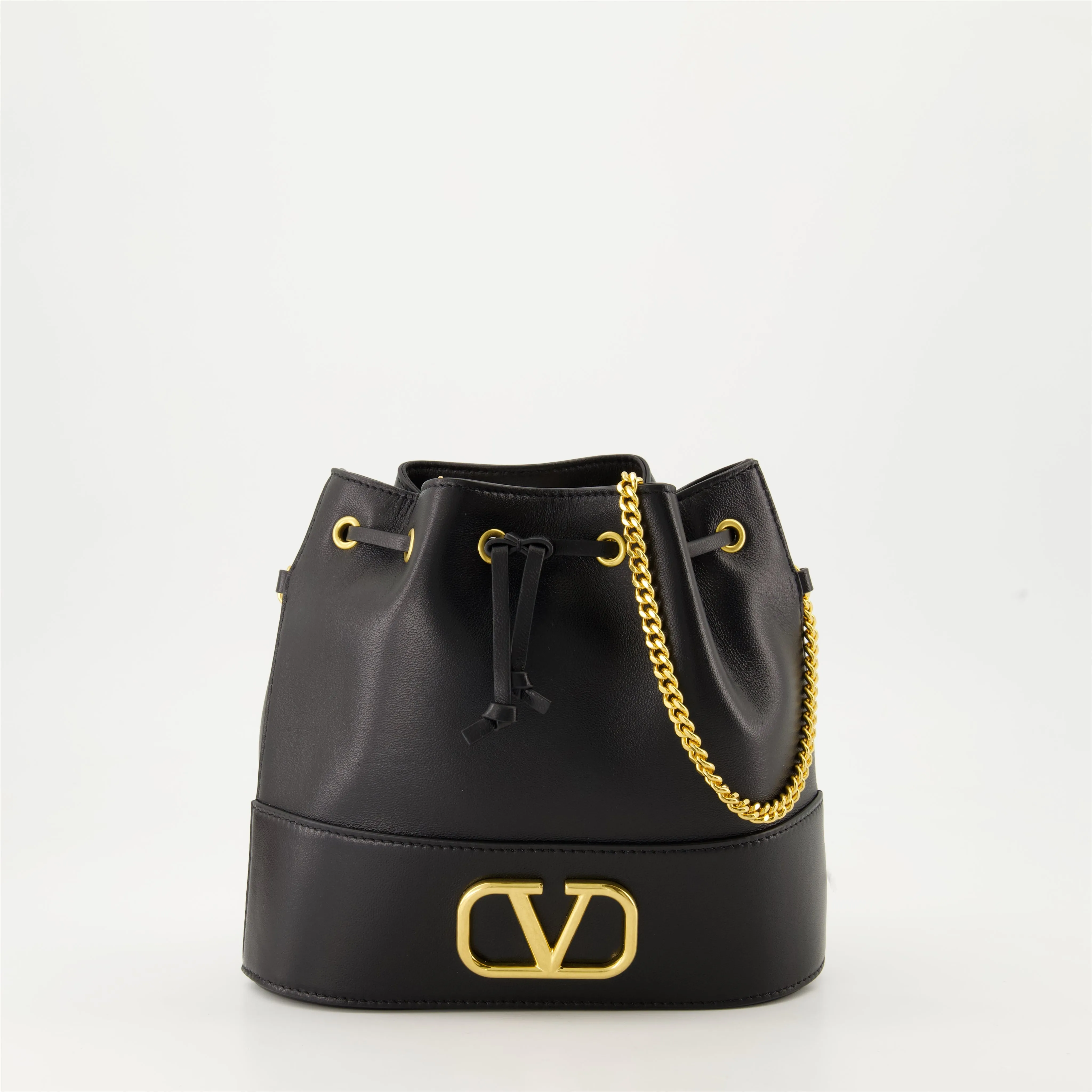 VLogo Leather Bucket Bag